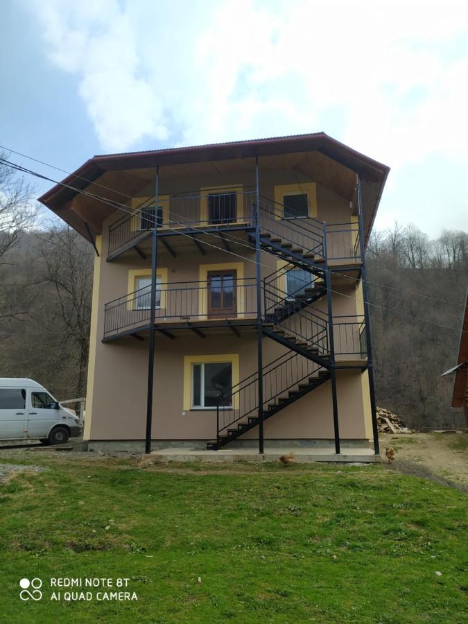 Panorama Apartment Кваси Екстериор снимка